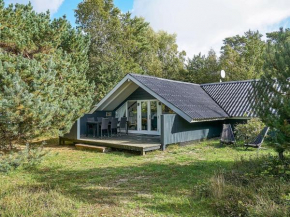 Magnificent Holiday Home in Aakirkeby near Sea